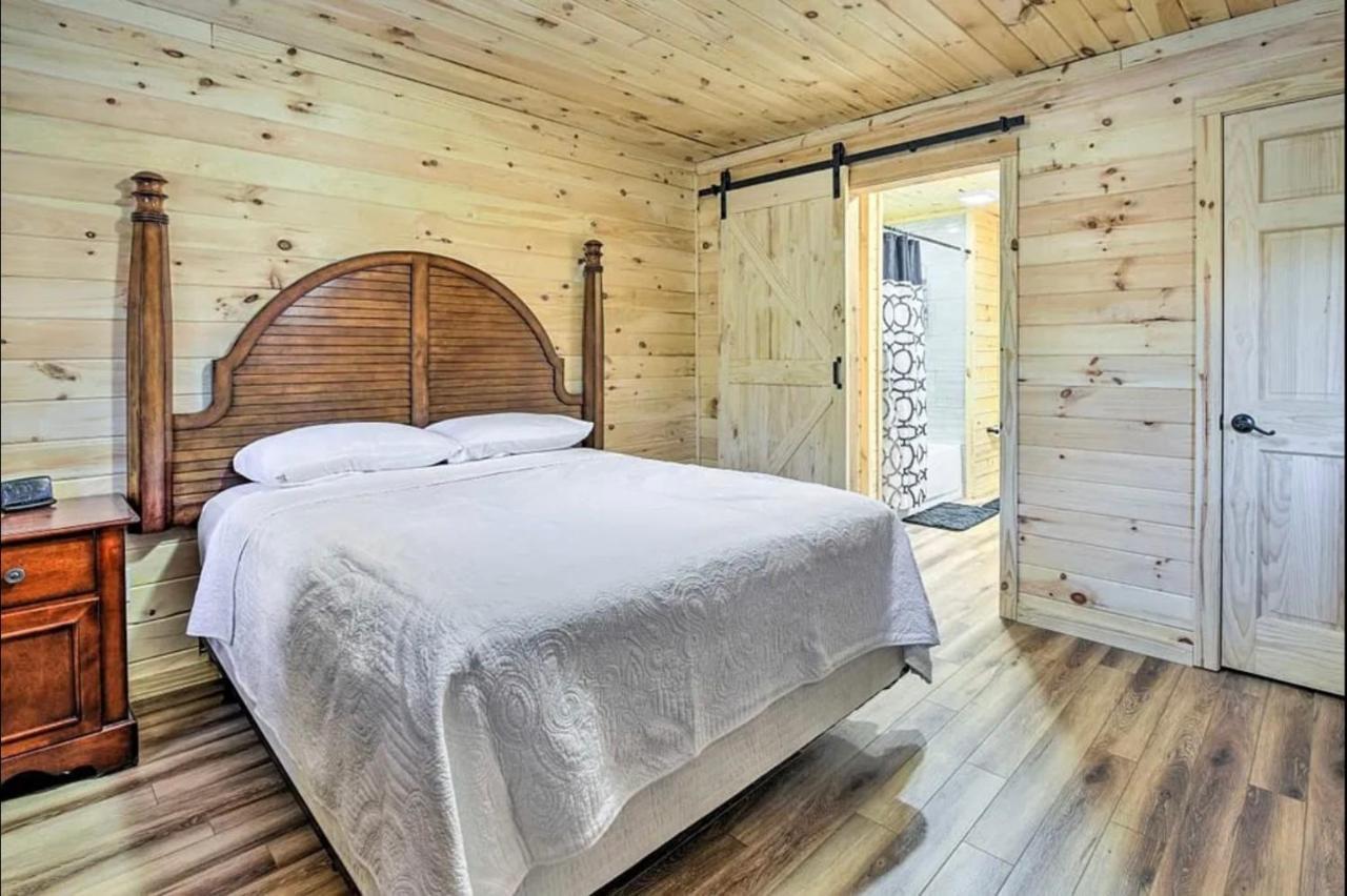 Smokey Mountain Hideaway Villa Gatlinburg Eksteriør bilde